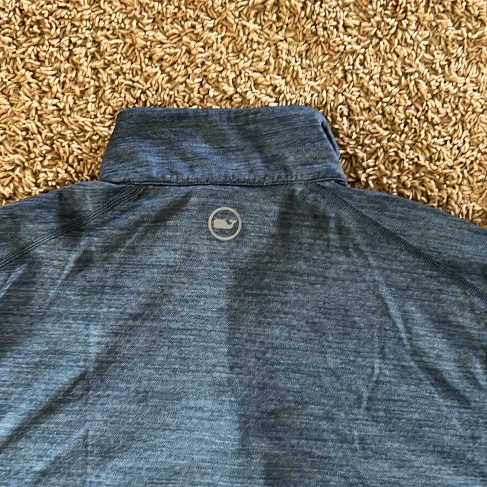 Vineyard Vines Men's Quarter Zip Top - Picture 6 of 10